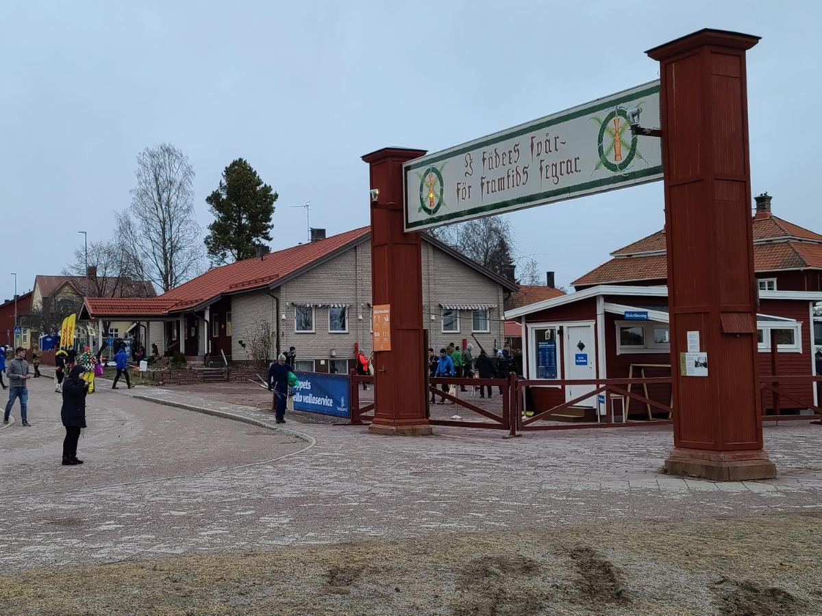 Vasaloppsmalet - Hostel Mora - Malkullans Vandrarhem Eksteriør billede