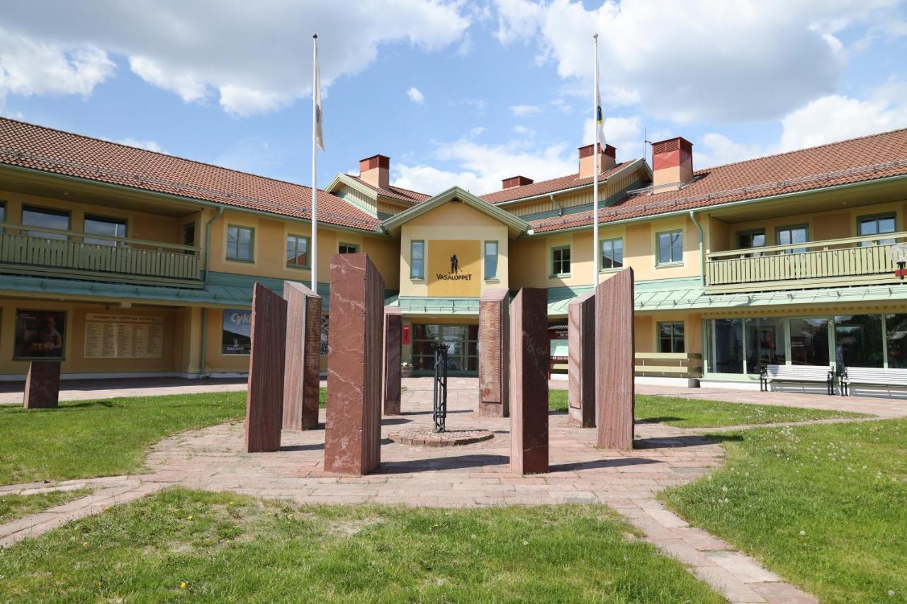 Vasaloppsmalet - Hostel Mora - Malkullans Vandrarhem Eksteriør billede